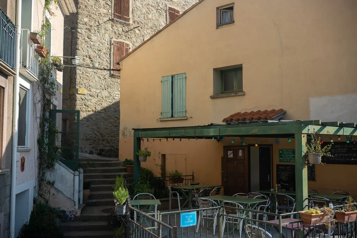 La Castellane bar restaurant