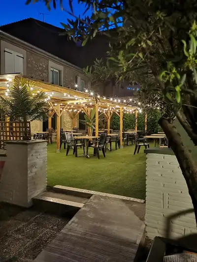 Restaurant hôtel les Glycines