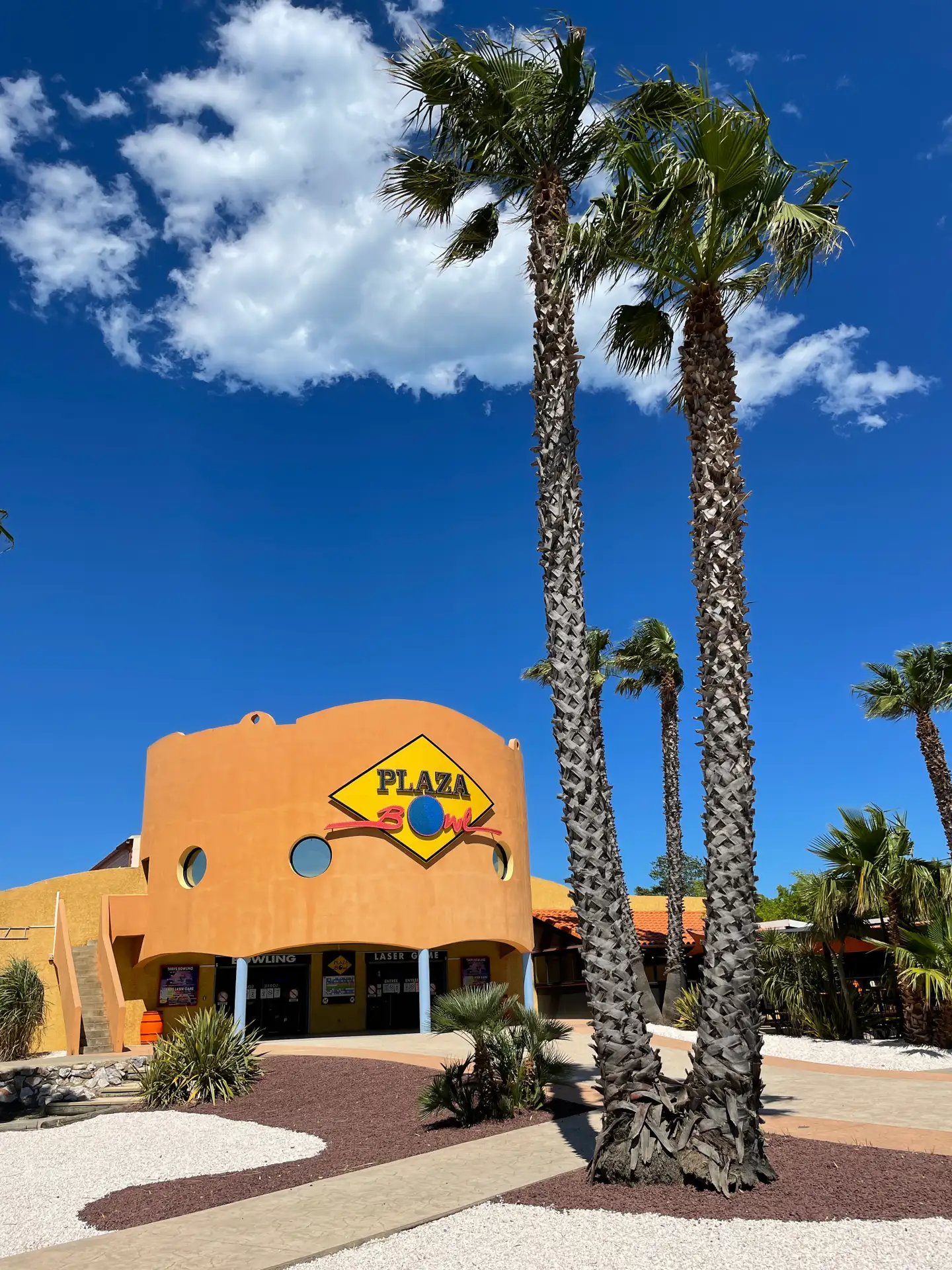 Plaza Bowl bowling et Laser Game